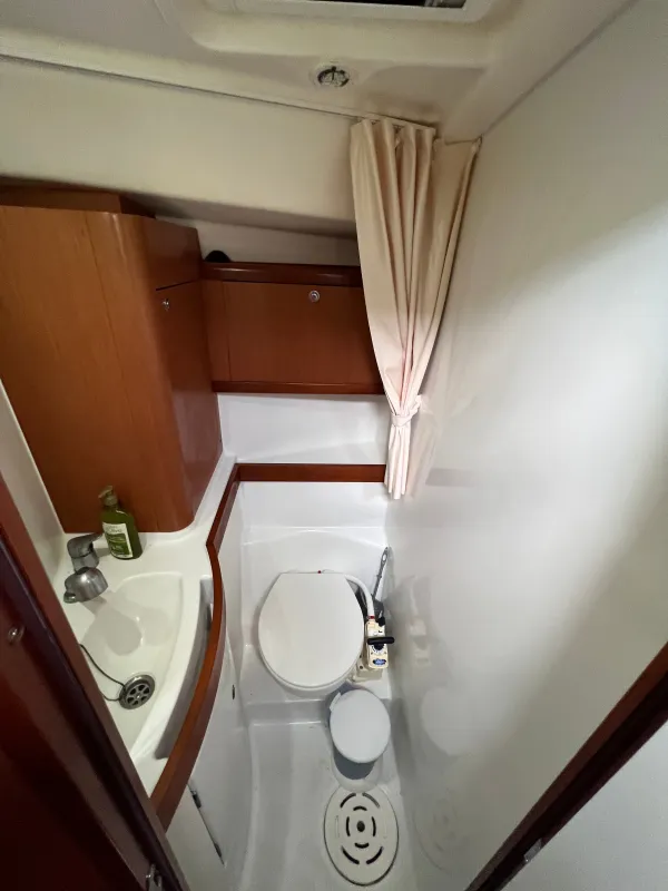 Oceanis 40