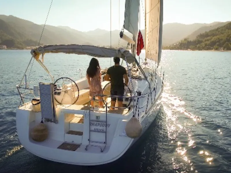 Oceanis 43 - Sailboat in Adaköy