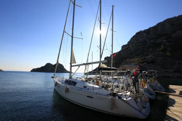 Oceanis 43