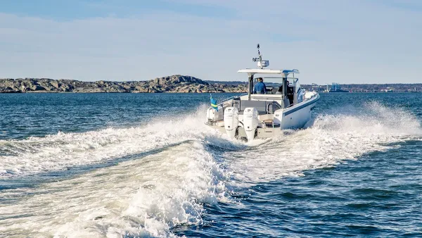 Nimbus Tender T11