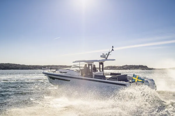 Nimbus Tender T11