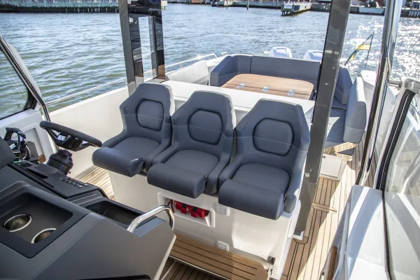 Nimbus Tender T11