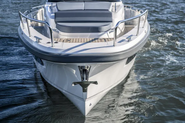 Nimbus Tender T11