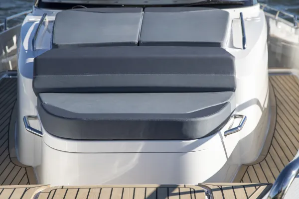 Nimbus Tender T11