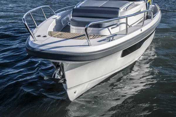 Nimbus Tender T11