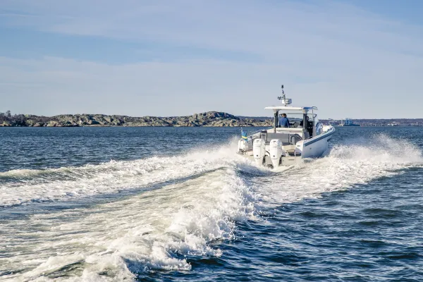 Nimbus Tender T11