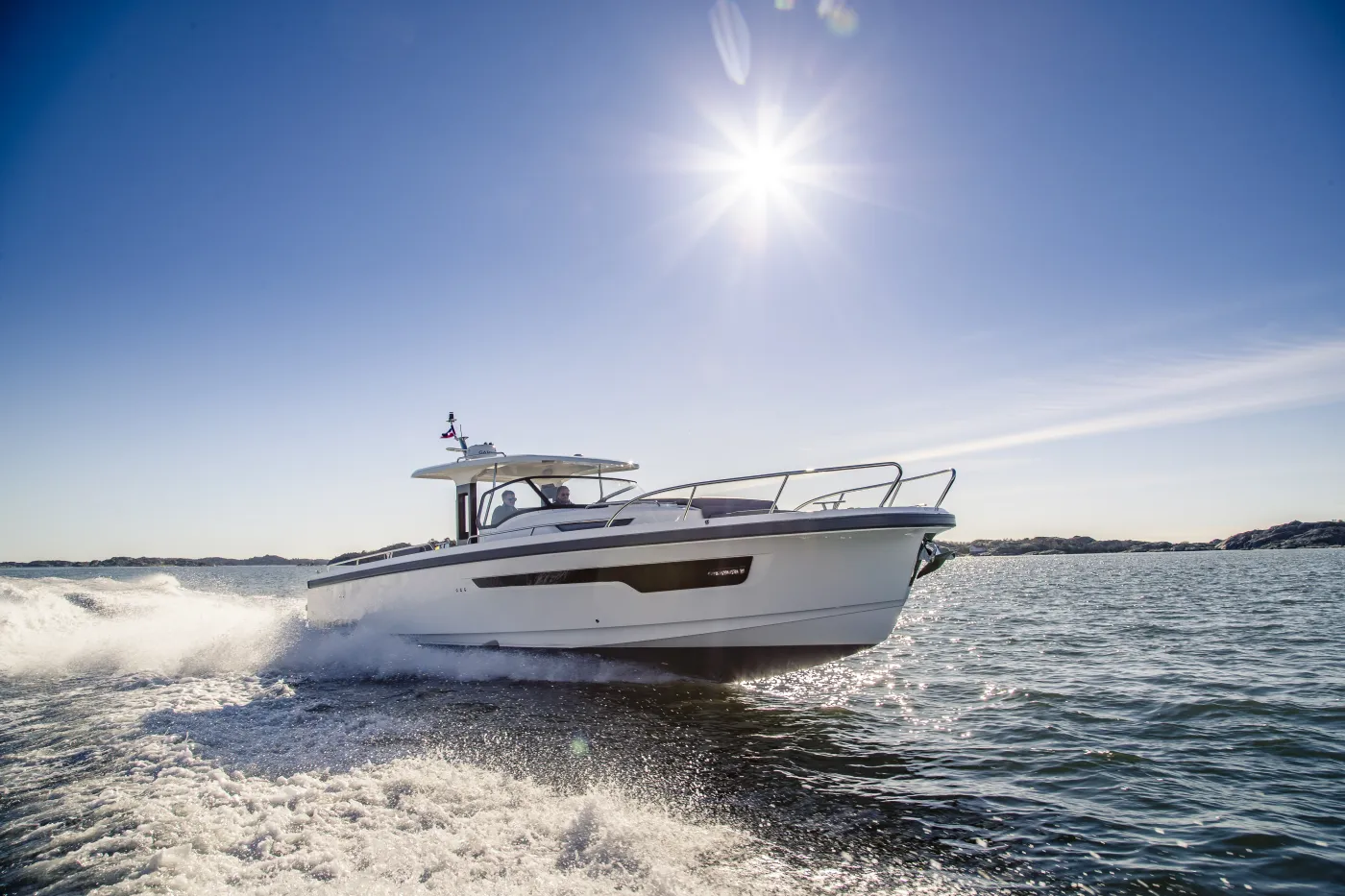 Nimbus Tender T11 - Motor Yacht in Pirovac
