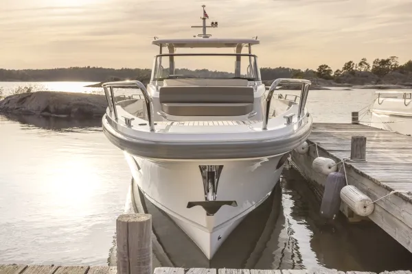 Nimbus Tender T11