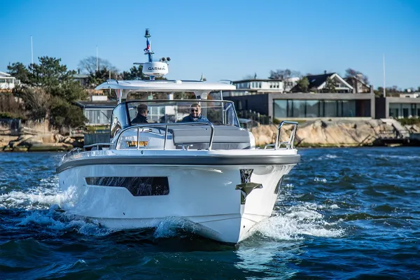 Nimbus Tender T11