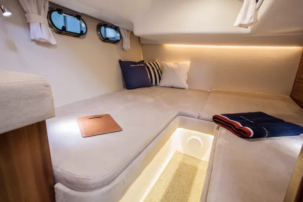 Nimbus 405 Flybridge