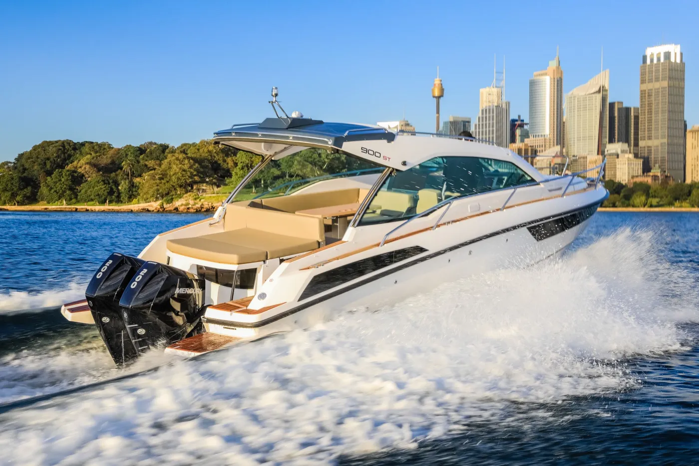 Flipper 900 ST - Motor Yacht in Pirovac