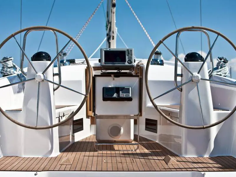 Bavaria Cruiser 40 - Sailboat in Palma
