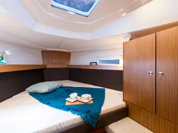 Bavaria Cruiser 37
