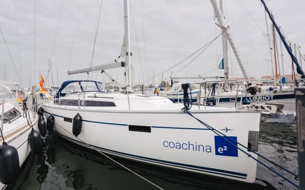 Bavaria Cruiser 37