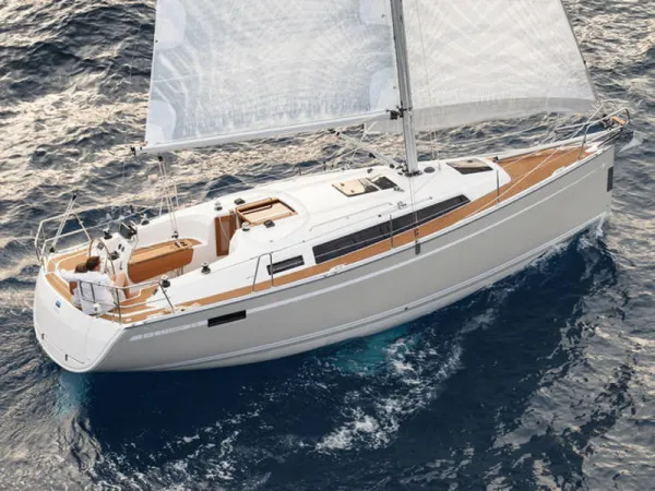 Bavaria Cruiser 33
