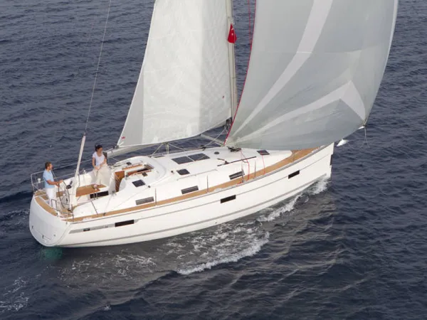 Bavaria Cruiser 36