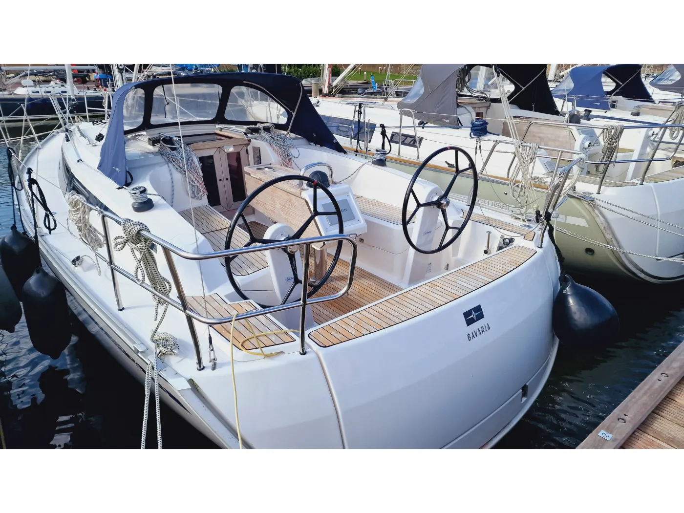 Bavaria Cruiser 34 - Sailboat in Lemmer