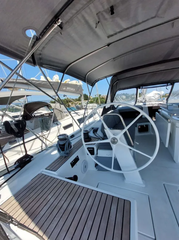Oceanis 51.1