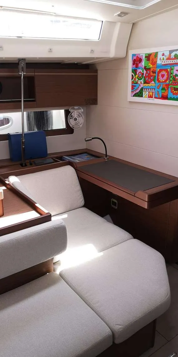 Oceanis 51.1