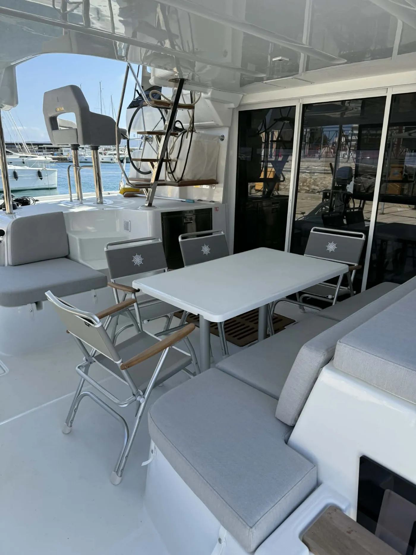 Lagoon 43 - Catamaran in Preveza