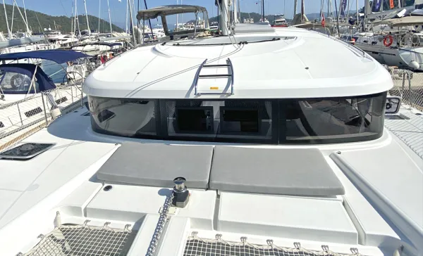 Lagoon 40