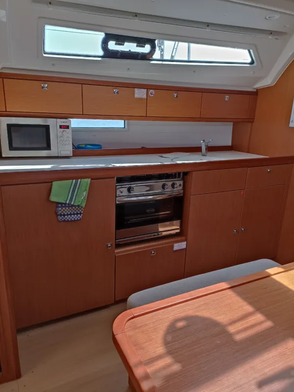 Bavaria Cruiser 41