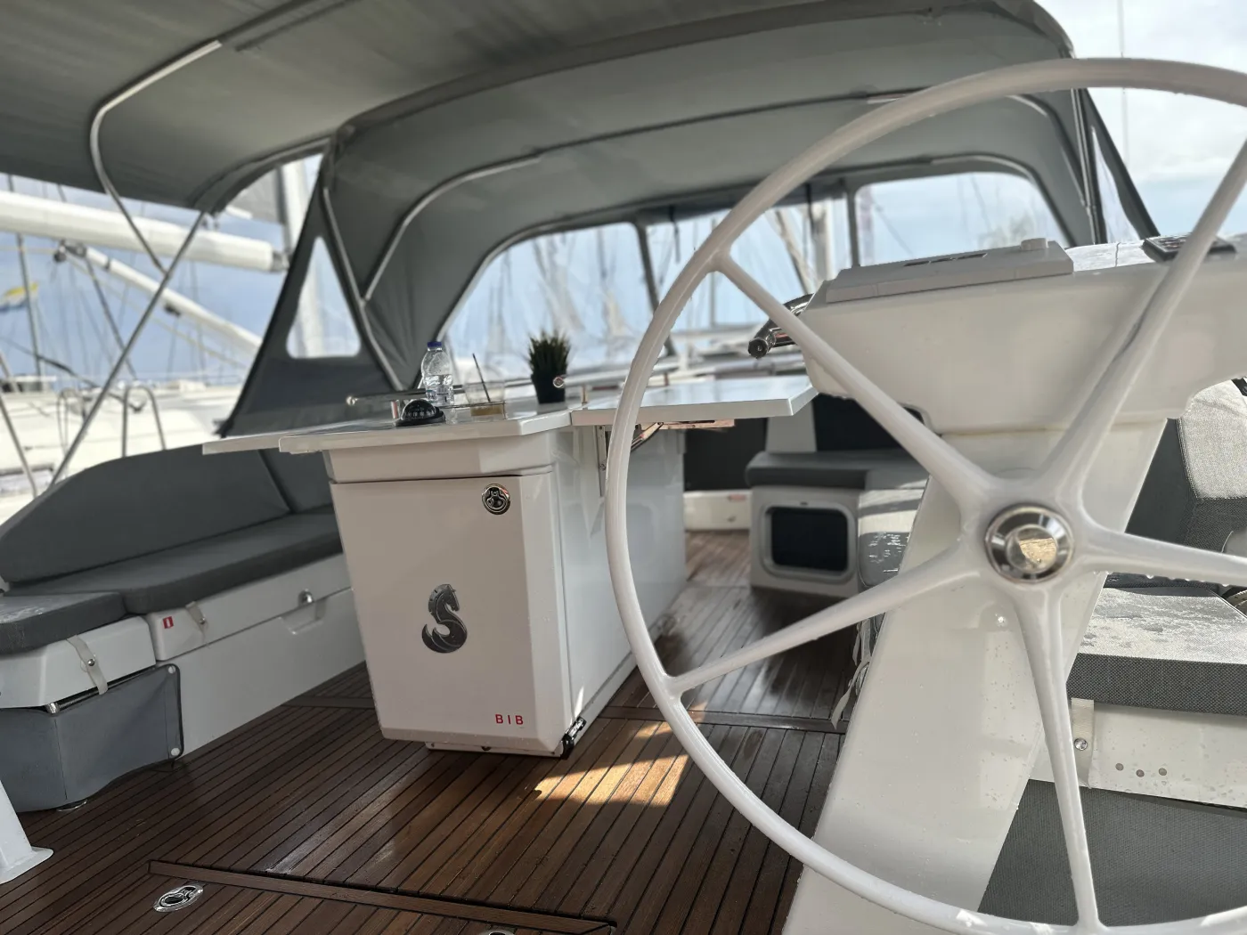 Oceanis 51.1 - Yelkenli içinde Alimos