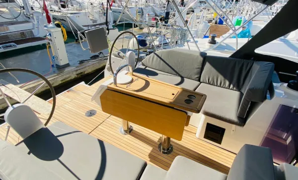 Bavaria C38
