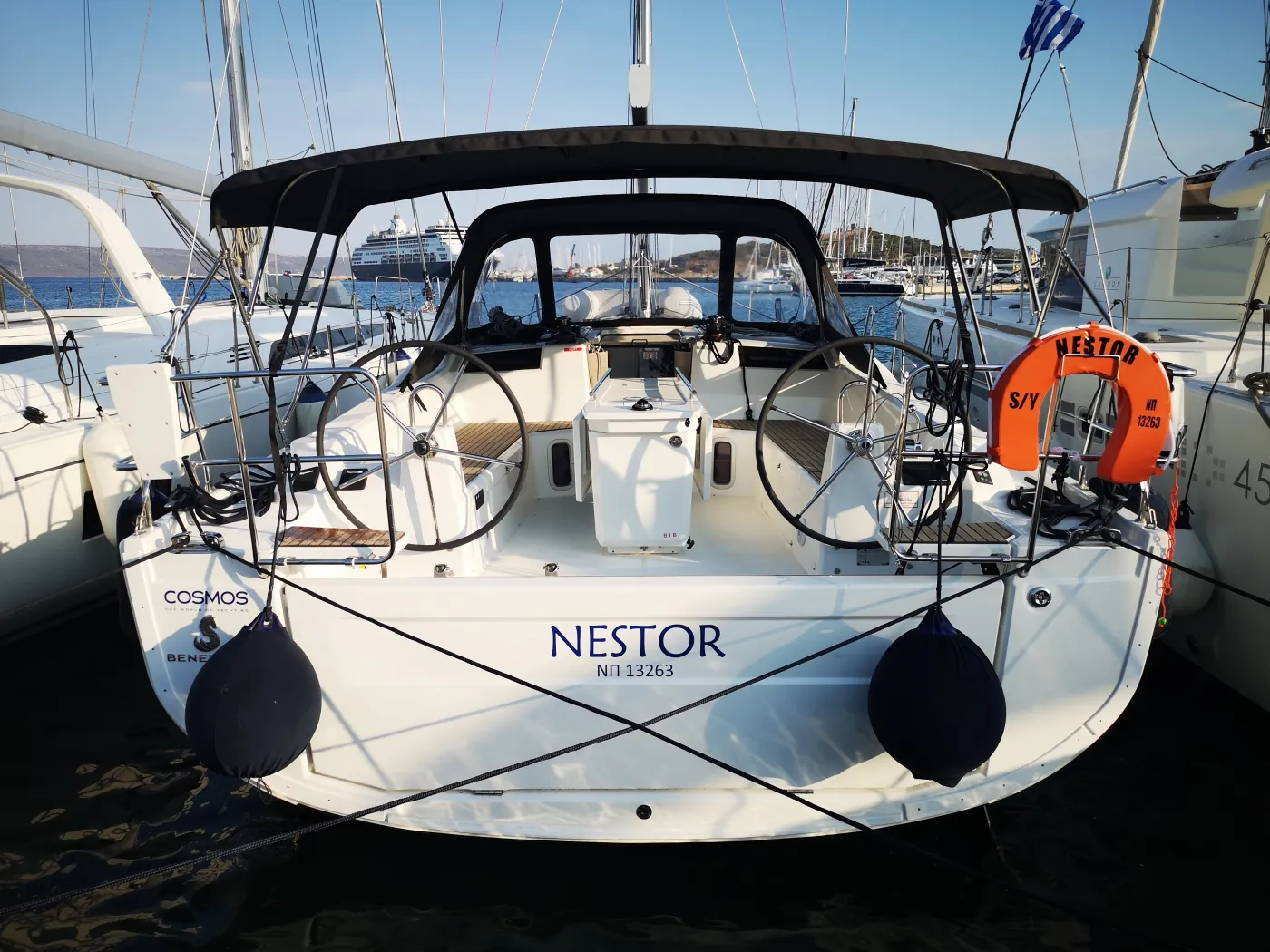 Oceanis 40.1 - Yelkenli içinde Lavrio