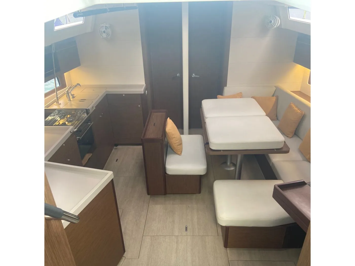 Oceanis 46.1 - Sailboat in Kontokali