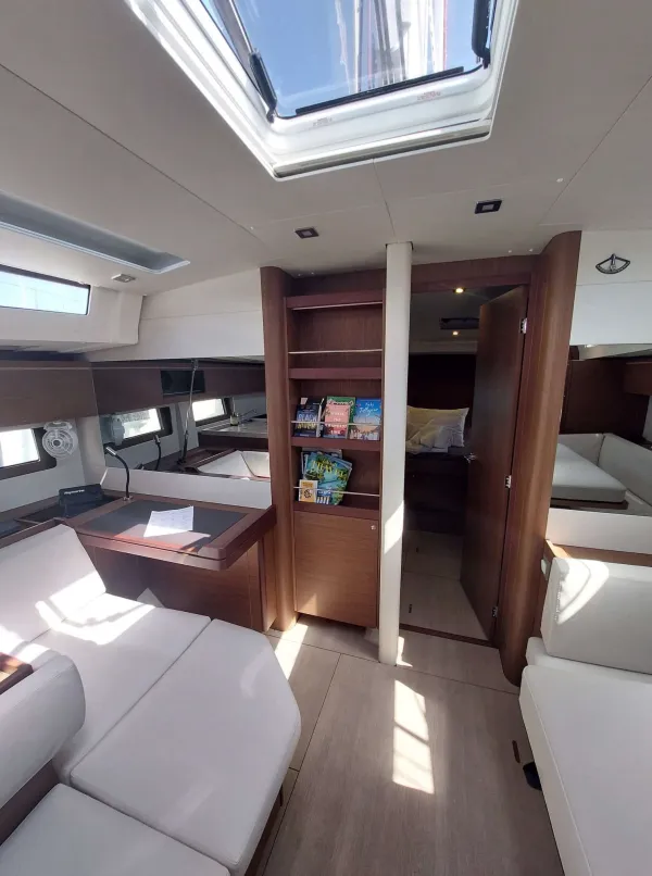 Oceanis 51.1