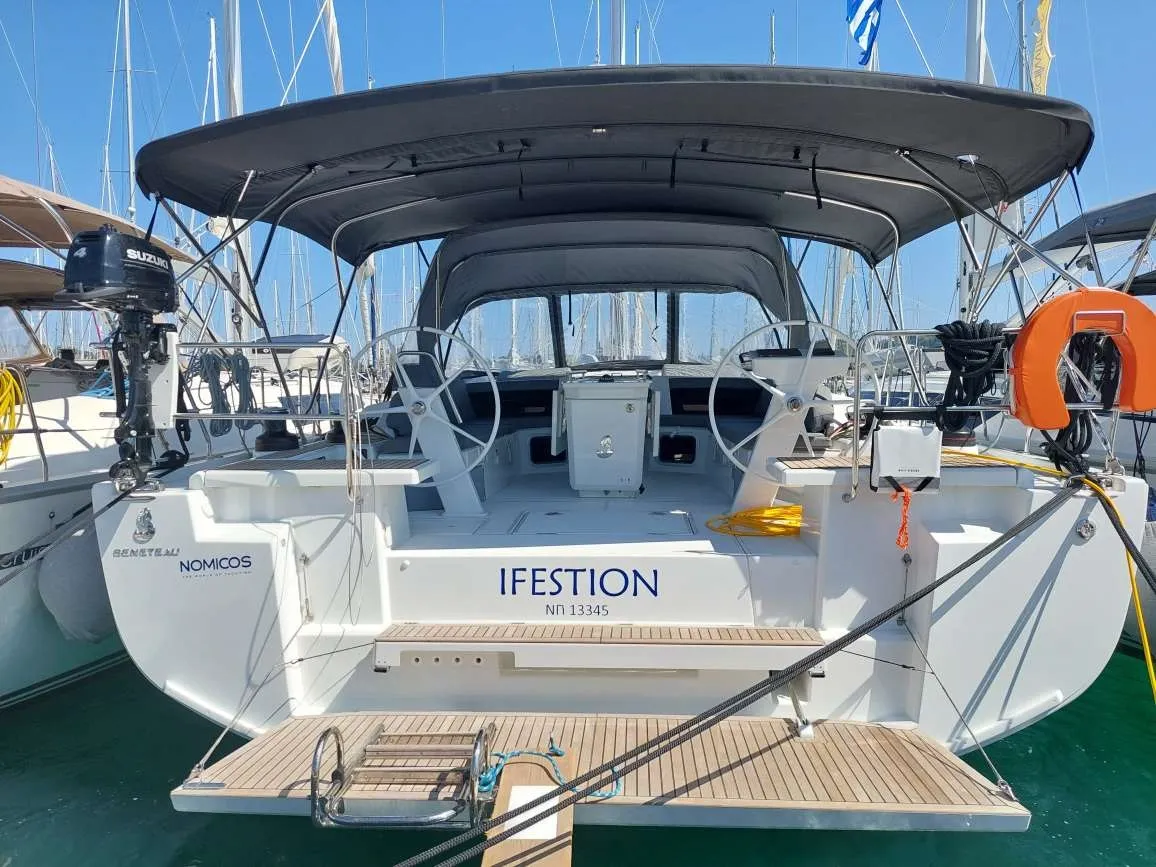 Oceanis 51.1 - Sailboat in Kontokali