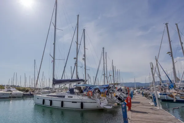 Bavaria Cruiser 41