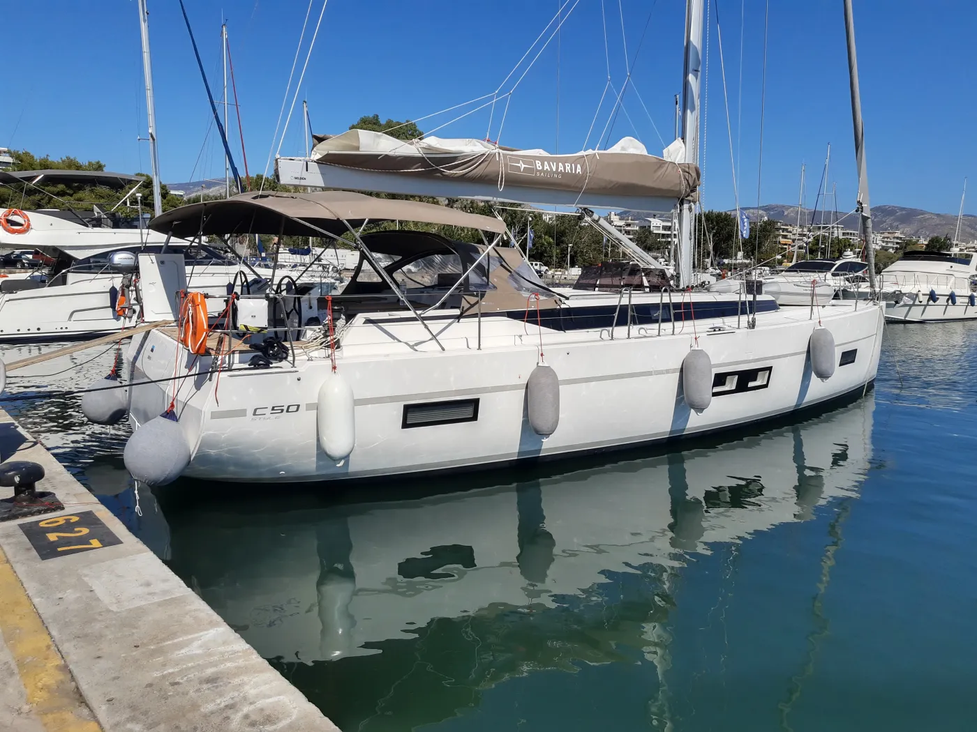 Bavaria C50 - Yelkenli içinde Lavrio