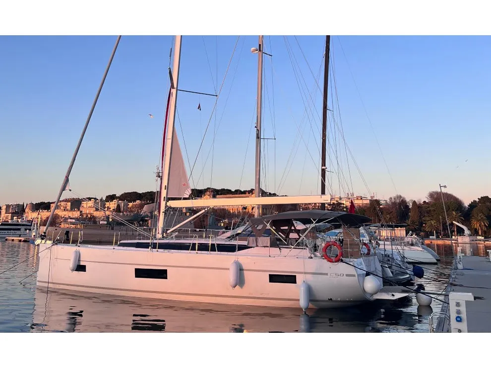 Bavaria C50 - Sailboat in Fethiye