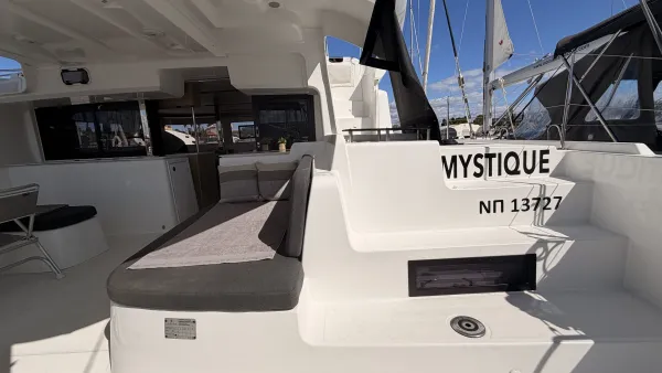 Lagoon 46