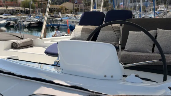 Lagoon 46