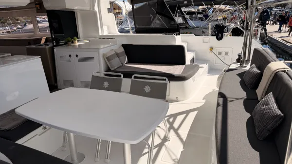 Lagoon 46