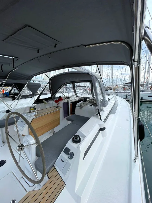 Bavaria C42
