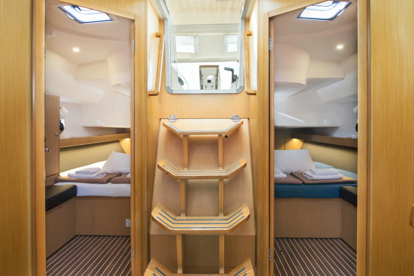 Bavaria Cruiser 46 - Sailboat in Kontokali