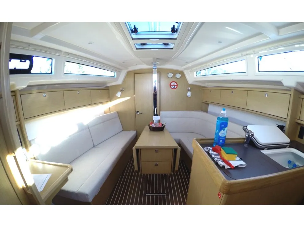 Bavaria Cruiser 34 - Yelkenli içinde Fethiye