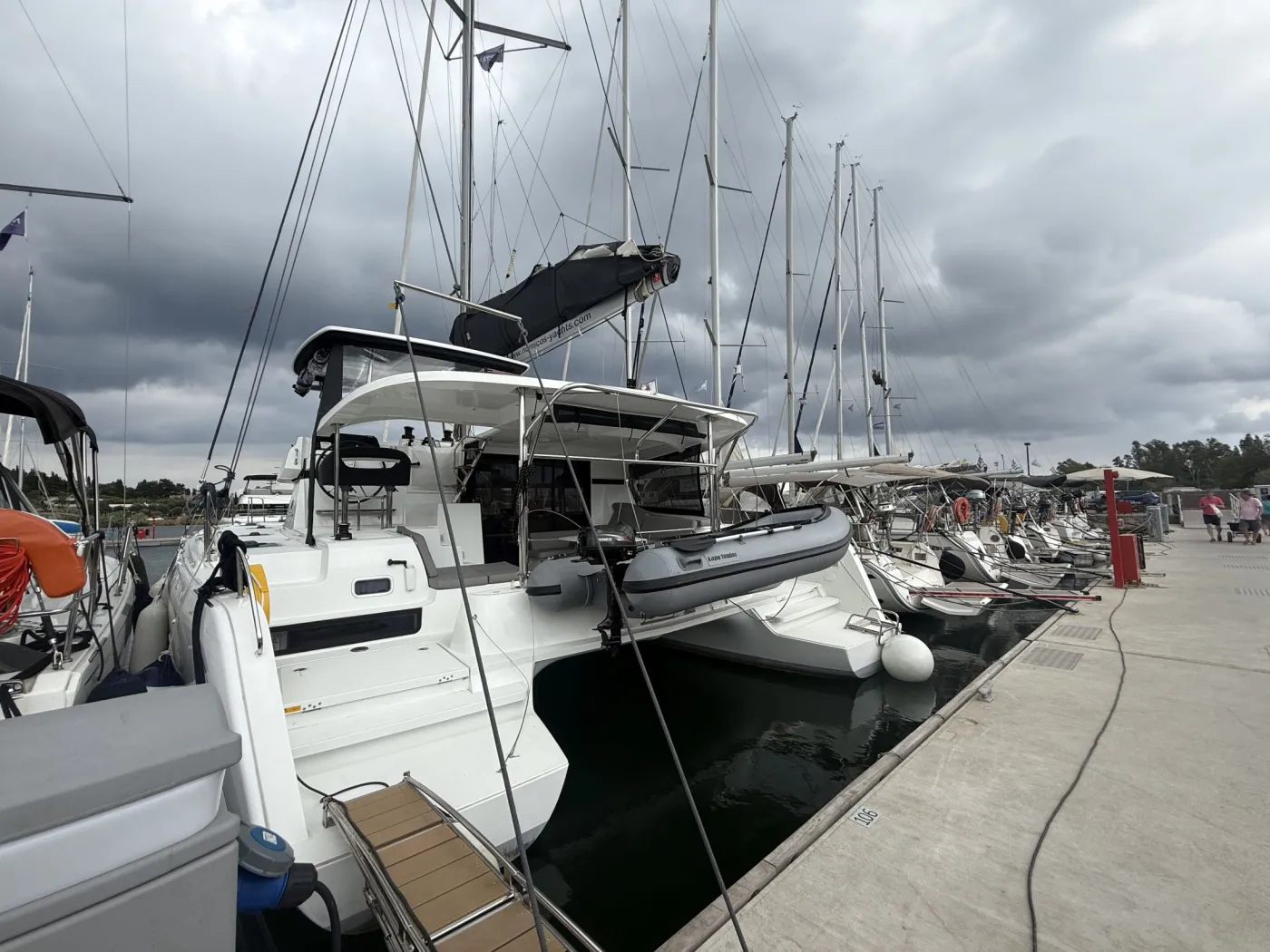 Lagoon 42 - Catamaran in Kontokali