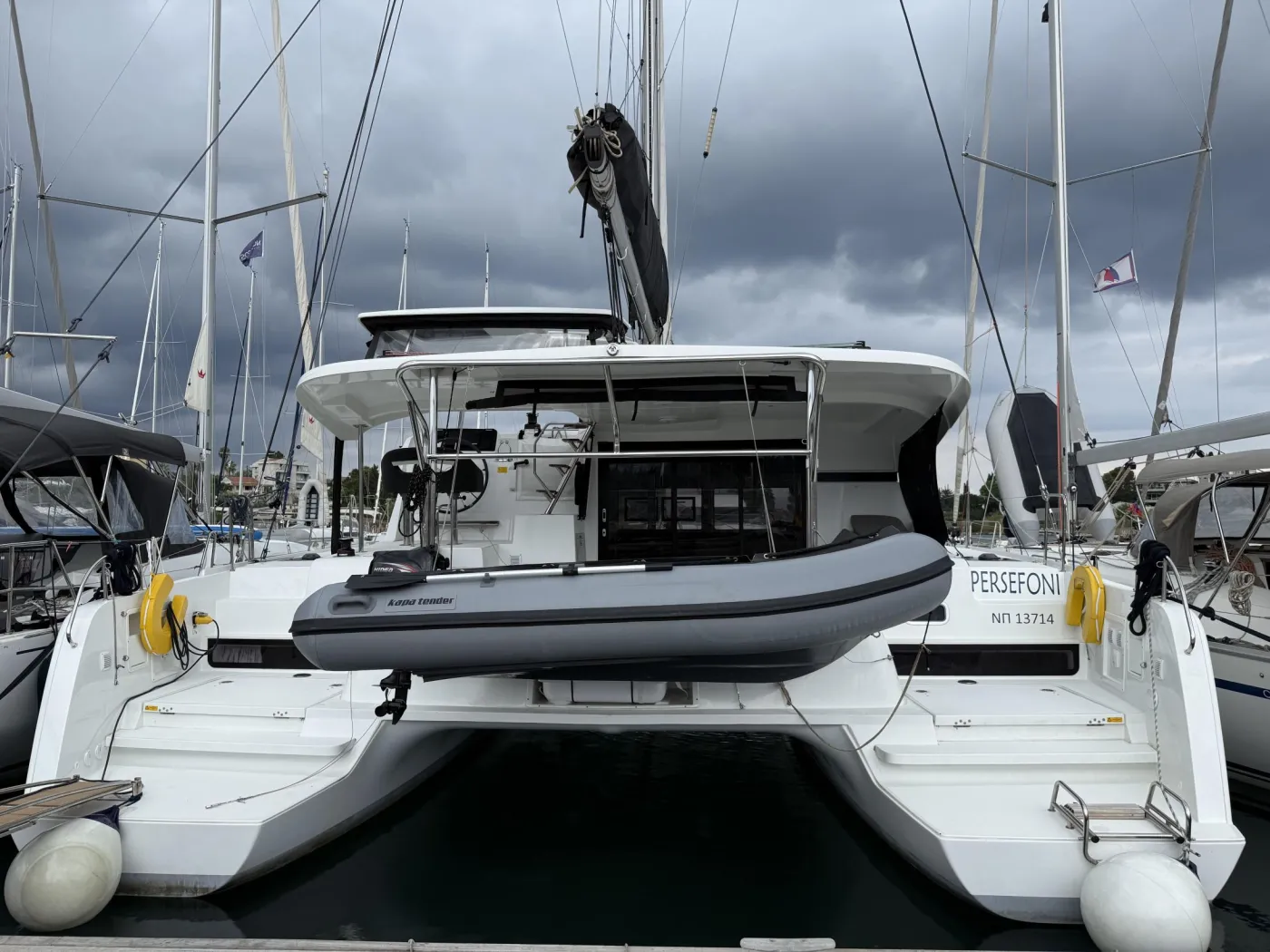 Lagoon 42 - Catamaran in Kontokali