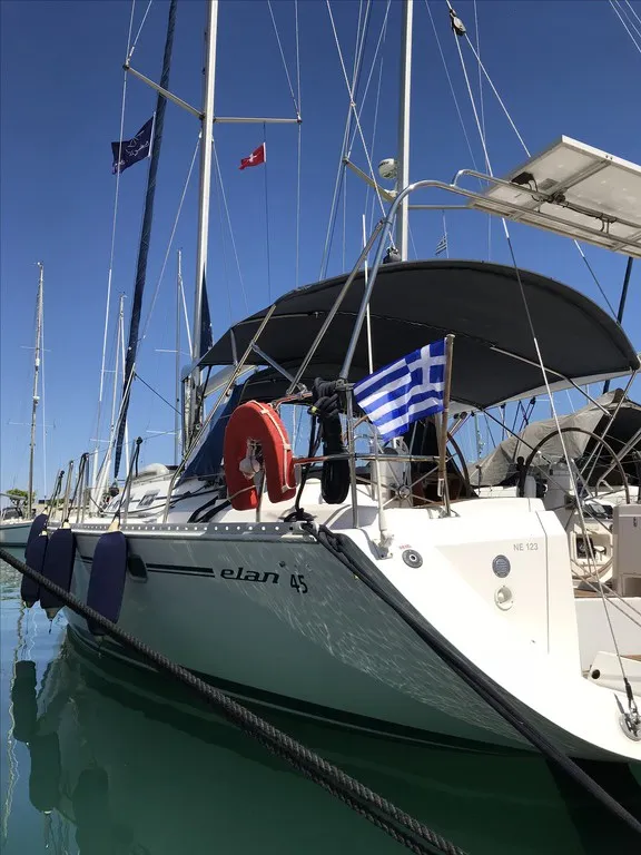 Elan 45
