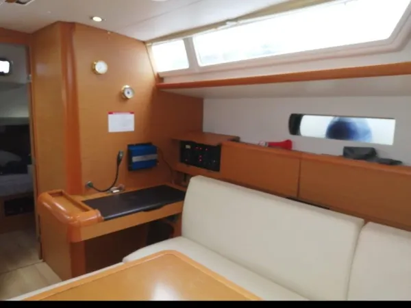 Sun Odyssey 469