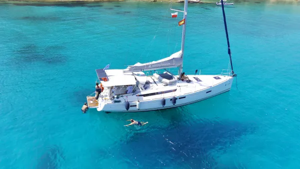 Sun Odyssey 469