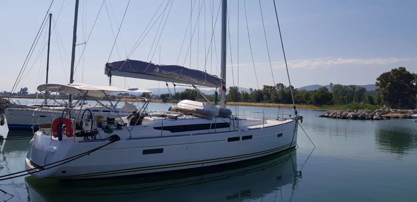 Sun Odyssey 469 - Sailboat in Alimos