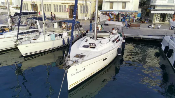Sun Odyssey 469