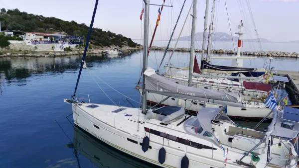 Sun Odyssey 469