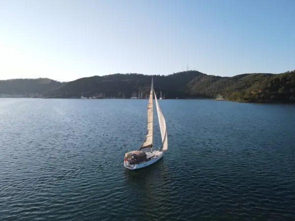Sun Odyssey 379
